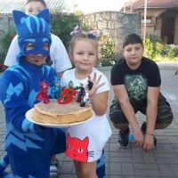 image417852963